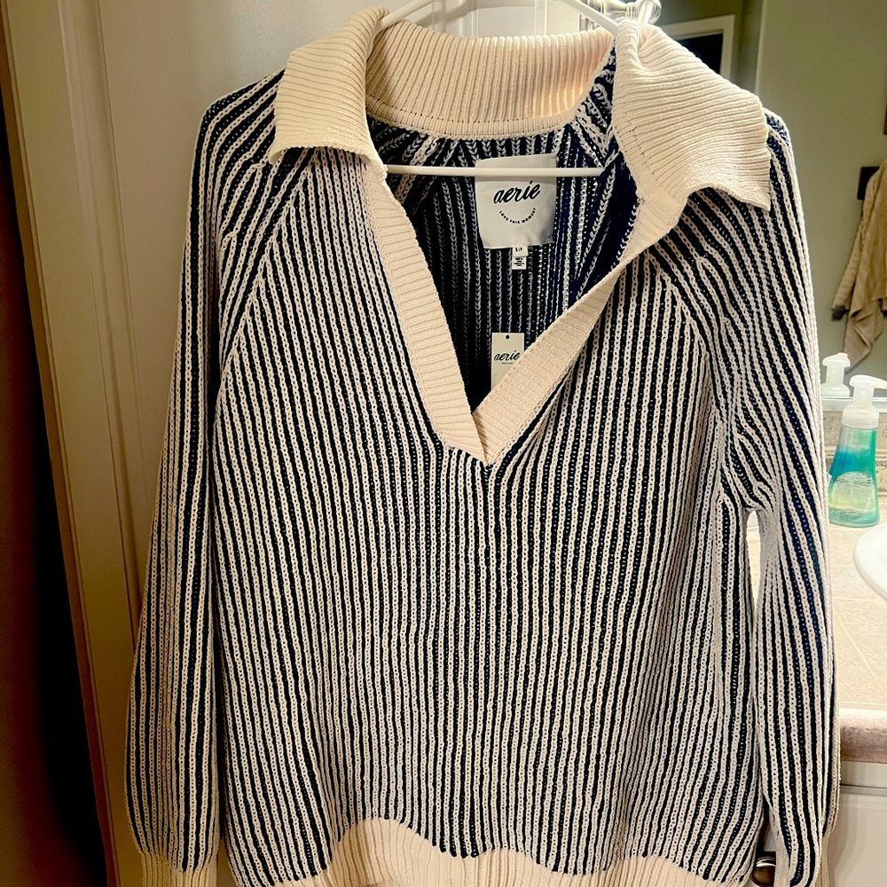Aerie sweater xs/s new with tags